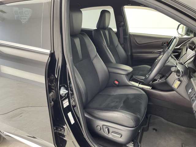 トヨタ ハリアー プレミアム スタイルモーヴ 愛知県 2016(平28)年 2.7万km ブラック トヨタセーフティセンス/純正9型ナビ/クルーズコントロール/フルセグ/Bluetooth/パワーシート/シートヒーター/バックカメラ/電動リアゲート/ドライブレコーダー/ETC/オートマチックハイビーム/ステアリングスイッチ/スマートキー/プッシュスタート