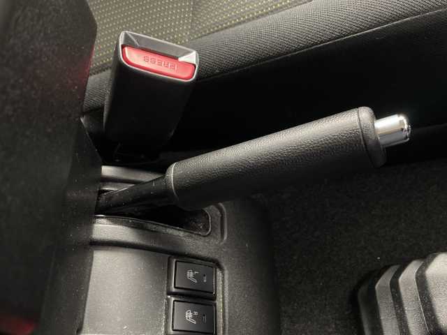 スズキ ジムニー シエラ JC 埼玉県 2023(令5)年 2.1万km ミディアムグレー 純正SDナビ/（BT/DVD/フルTV/CD/AM/FM）/スズキセーフティセンス/・クルーズコントロール/・オートハイビーム/シートヒーター/純正アルミホイール/純正フロアマット/ビルトインETC/スマートキー/スペア1本