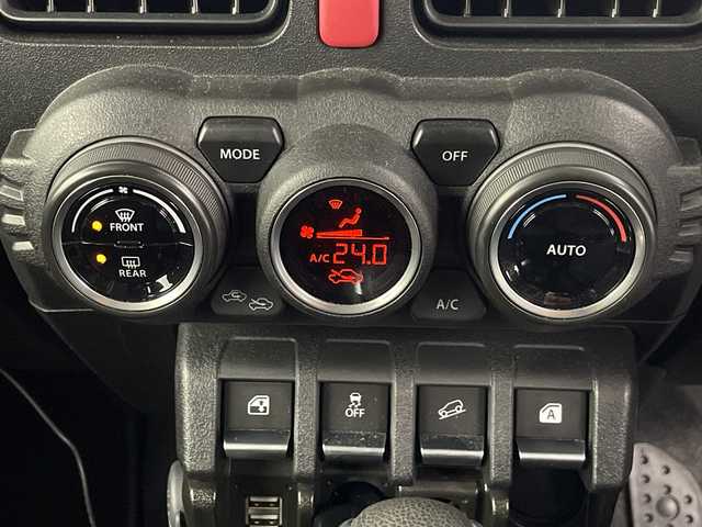 スズキ ジムニー シエラ JC 埼玉県 2023(令5)年 2.1万km ミディアムグレー 純正SDナビ/（BT/DVD/フルTV/CD/AM/FM）/スズキセーフティセンス/・クルーズコントロール/・オートハイビーム/シートヒーター/純正アルミホイール/純正フロアマット/ビルトインETC/スマートキー/スペア1本