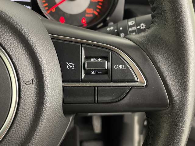 スズキ ジムニー シエラ JC 埼玉県 2023(令5)年 2.1万km ミディアムグレー 純正SDナビ/（BT/DVD/フルTV/CD/AM/FM）/スズキセーフティセンス/・クルーズコントロール/・オートハイビーム/シートヒーター/純正アルミホイール/純正フロアマット/ビルトインETC/スマートキー/スペア1本