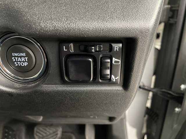 スズキ ジムニー シエラ JC 埼玉県 2023(令5)年 2.1万km ミディアムグレー 純正SDナビ/（BT/DVD/フルTV/CD/AM/FM）/スズキセーフティセンス/・クルーズコントロール/・オートハイビーム/シートヒーター/純正アルミホイール/純正フロアマット/ビルトインETC/スマートキー/スペア1本