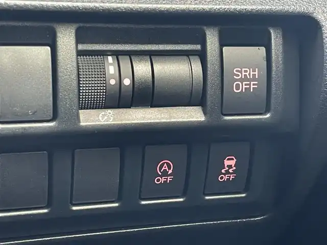 スバル インプレッサ スポーツ 1．6i－LアイサイトSスタイル 岡山県 2019(平31)年 4.4万km ダークブルーパール 純正8インチダイアトーンサウンドナビ/フルセグTV、CD、DVD、Bluetooth、AM、FM/バックカメラ/ETC/電動パーキングブレーキ/アイサイトVer3/・プリクラッシュブレーキ/・後退時自動ブレーキシステム/・AT誤発進抑制制御/・AT誤後進抑制制御/・全車速追従機能付きクルーズコントロール/・アクティブレーンキープ/・車線逸脱警報/・ふらつき警報