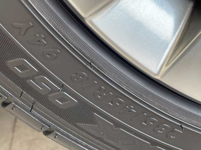 レクサス ＥＳ 300h バージョンL 愛知県 2019(令1)年 1.6万km アイスエクリュマイカメタリック レクサスセーフティセンス/純正12.3型ナビ/三眼LEDヘッドライト/サンルーフ/全方位カメラ/シートヒーター/エアシート/パワーシート/パドルシフト/ステアリングヒーター/デジタルアウターミラー/インテリジェントミラー/ヘッドアップディスプレイ/衝突軽減システム/フルセグ/CD DVD/Bluetooth/ステアリングスイッチ/スマートキー/プッシュスタート