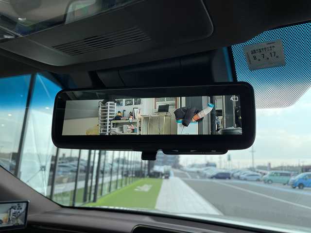 レクサス ＥＳ 300h バージョンL 愛知県 2019(令1)年 1.6万km アイスエクリュマイカメタリック レクサスセーフティセンス/純正12.3型ナビ/三眼LEDヘッドライト/サンルーフ/全方位カメラ/シートヒーター/エアシート/パワーシート/パドルシフト/ステアリングヒーター/デジタルアウターミラー/インテリジェントミラー/ヘッドアップディスプレイ/衝突軽減システム/フルセグ/CD DVD/Bluetooth/ステアリングスイッチ/スマートキー/プッシュスタート