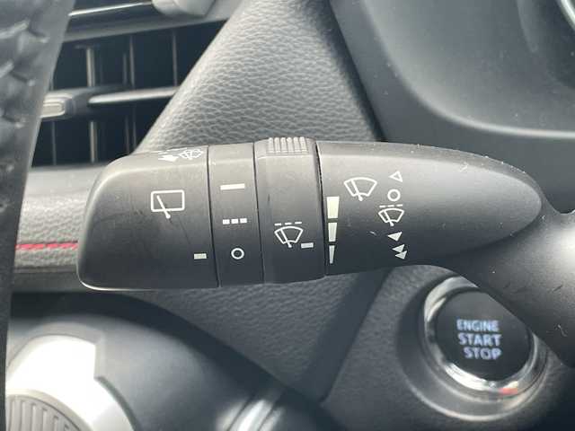 トヨタ ＲＡＶ４ アドベンチャー オフロードPKG 岡山県 2022(令4)年 2.4万km アティチュードブラックマイカ 純正10.5インチディスプレイオーディオ/フルセグTV、Bluetooth、AppleCarplay/AndroidAuto、FM、AM/バックカメラ/デジタルインナーミラー/前後ドライブレコーダー/パワーバックドア/前席シートヒーター/前席エアシート/D席メモリーシート/TVキャンセラー/レーダークルーズコントロール/プリクラッシュセーフティ/ステアリングヒーター