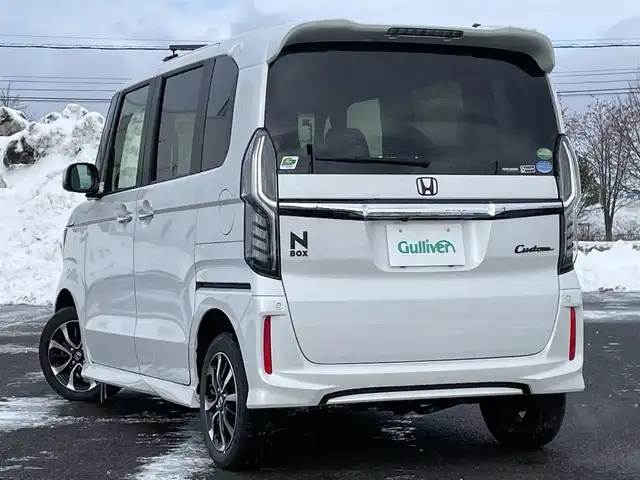 ホンダ Ｎ ＢＯＸ カスタム G L ホンダセンシング 道央・札幌 2020(令2)年 3.5万km プラチナホワイトパール ４WD/ワンオーナー/ホンダセンシング/純正ディスプレイオーディオ/AM/FM/CD/ワンセグ/衝突被害軽減ブレーキ/横滑り防止装置/アダプティブクルーズコントロール/レーンキープアシスト/クリアランスソナー/バックカメラ/ビルトインETC/アイドリングストップ/ECONモード/片側パワースライドドア/前席シートヒーター/ステアリングリモコン/USBポート/プッシュスタート/スマートキー/LEDヘッドライト/オートライト/オートハイビーム/フォグランプ/電動格納ミラー/ヒーテッドドアミラー/ウィンカーミラー/純正ラバーフロアマット/スペアキー/純正エンジンスターター