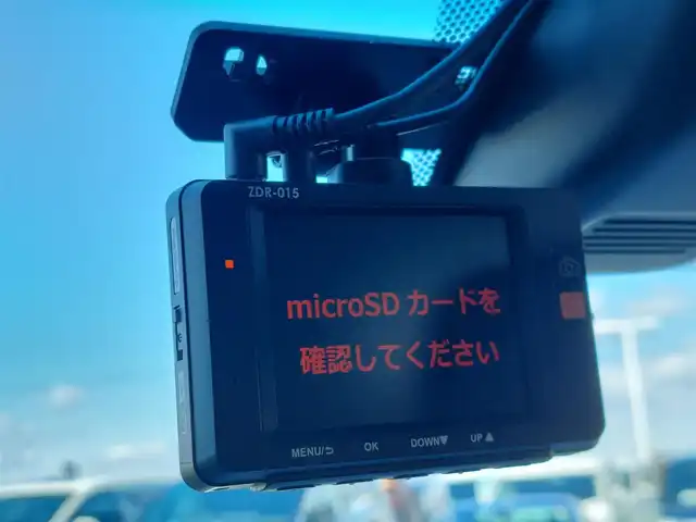 ホンダ フリード ハイブリット G ホンダセンシング 東京都 2019(令1)年 4.1万km ホワイトオーキッドパール ホンダセンシング/・衝突軽減ブレーキ/・誤発進抑制機能/・歩行者事故低減ステアリング/・路外逸脱抑制機能/・車線維持支援システム/・先行車発進お知らせ機能/・アダプティブクルーズコントロール/純正ナビ　VXM-195VFi/フルセグTV/ドライブレコーダー　ZDR-015/バックカメラ/ETC/両側パワースライドドア/テレビキャンセラー/15インチ純正アルミホイール/LEDヘッドライト/オートライト/横滑り防止装置/盗難防止装置/純正フロアマット