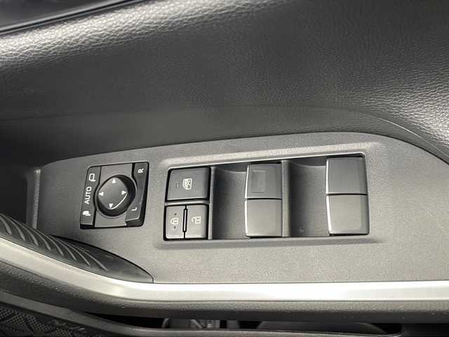 トヨタ ＲＡＶ４ G 千葉県 2020(令2)年 2.8万km アティチュードブラックマイカ ディスプレイオーディオ　ナビ機能Ｂｌｕｅｔｏｏｔｈ・USBＡｐｐｌｅＣａｒＰｌａｙ・AndroidAuto　/全周囲カメラ　/電動パワーバックドア/シートヒーター　/ハンドルヒーター　/Ｄ席シートメモリー　/衝突軽減ブレーキ　/トヨタセーフティセンス/プリクラッシュ/オートハイビーム/レーダークルーズコントロール/クリアランスソナー/リアクロストラフィックアラート/パーキングサポートブレーキ/ロードサインアシスト/ブラインドスポットモニター/コーナーセンサー/純正18インチAW/ETC/純正フロアマット