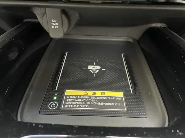 ホンダ ヴェゼル ハイブリッド e:HEV Z 滋賀県 2025(令7)年 0.1万km未満 プラチナホワイトパール 登録済未使用車/純正ナビ/（Bluetooth/USB/AppleCarPlay/AndroidAuto/フルセグTV）/バックカメラ/ビルトインETC/パワーバックドア/電動パーキングブレーキ/オートホールドブレーキ/路外逸脱抑制機能/ブラインドスポットインフォメーション/踏み間違い衝突軽減システム/衝突軽減ブレーキ/クリアランスソナー/革巻きステアリング/アダプティブクルーズコントロール/ステアリングヒーター/ステアリングリモコン/パドルシフト/ハーフレザーシート/シートヒーター/LEDヘッドライト/フォグランプ/オートヘッドライト/USB充電/置くだけ充電/カーテンエアバッグ/オートリトラーミラー/スペアキー