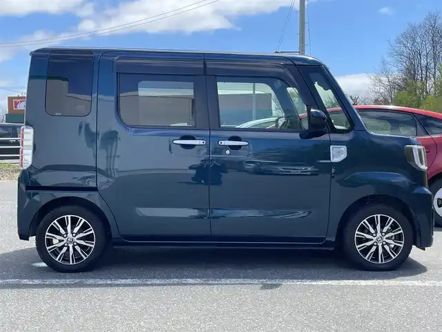トヨタ ピクシスメガ Gターボ SAⅢ 青森県 2021(令3)年 2.8万km レーザーブルークリスタルシャイン 4WD/トヨタセーフティセンスC/純正メモリナビ/　 CD/DVD/BT/SD/フルセグTV/バックカメラ/両側パワースライドドア/シートヒーター/LEDオートライト/フォグランプ/純正14インチアルミホイール/ETC/ドライブレコーダー/スマートキー