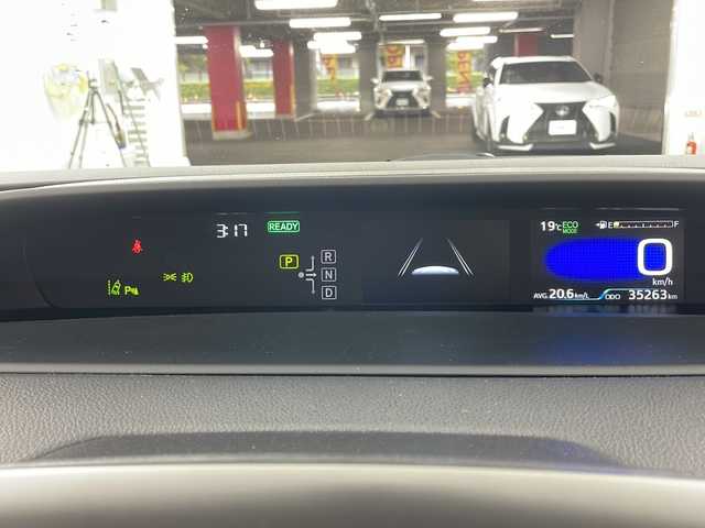 トヨタ プリウス S ツーリングセレ ブラックED 愛知県 2022(令4)年 3.6万km プレシャスブラックパール 純正8インチディスプレイオーディオ/Bluetooth/フルセグ/ナビ/バックカメラ/Toyota Safety Sense/・衝突軽減システム/・アダプティブクルーズコントロール/・レーンキープアシスト/・オートマチックハイビーム/ドライブレコーダー/ビルトインETC2.0/レーダー探知機/AC100V充電/純正17インチAW/LEDヘッドライト/ハーフレザーシート/シートヒーター/革巻きステアリング/ステアリングスイッチ/スマートキー＆プッシュスタート