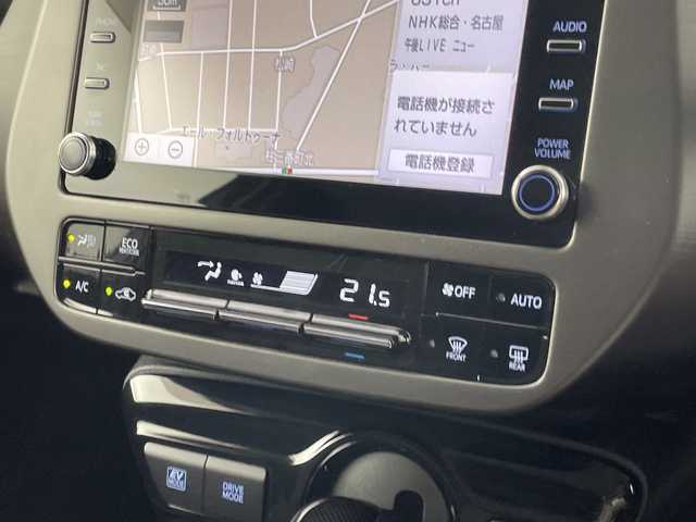 トヨタ プリウス S ツーリングセレ ブラックED 愛知県 2022(令4)年 3.6万km プレシャスブラックパール 純正8インチディスプレイオーディオ/Bluetooth/フルセグ/ナビ/バックカメラ/Toyota Safety Sense/・衝突軽減システム/・アダプティブクルーズコントロール/・レーンキープアシスト/・オートマチックハイビーム/ドライブレコーダー/ビルトインETC2.0/レーダー探知機/AC100V充電/純正17インチAW/LEDヘッドライト/ハーフレザーシート/シートヒーター/革巻きステアリング/ステアリングスイッチ/スマートキー＆プッシュスタート