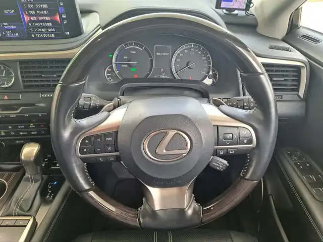 レクサス ＲＸ 450h バージョンL 大阪府 2021(令3)年 6万km ソニッククォーツ /禁煙車//ワンオーナー車//モデリスタエアロ(フロント・サイド・リア・リアスポイラー・マフラー)//パノラマルーフ//3眼フルLEDヘッドライト//ブレードスキャンアダプティブハイビーム//ヘッドランプクリーナー//ヘッドアップディスプレイ//ブラインドスポットモニター//パノラミックビューモニター//ハンズフリーパワーバックドア//黒本革シート//前席メモリー付パワーシート//前席シートヒーター・ベンチレーション//後席シートヒーター//ビルトインETC2.0//パドルシフト//純正20インチアルミホイール//保証書//取扱説明書//スペアキー×2