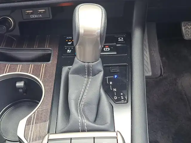 レクサス ＲＸ 450h バージョンL 大阪府 2021(令3)年 6万km ソニッククォーツ /禁煙車//ワンオーナー車//モデリスタエアロ(フロント・サイド・リア・リアスポイラー・マフラー)//パノラマルーフ//3眼フルLEDヘッドライト//ブレードスキャンアダプティブハイビーム//ヘッドランプクリーナー//ヘッドアップディスプレイ//ブラインドスポットモニター//パノラミックビューモニター//ハンズフリーパワーバックドア//黒本革シート//前席メモリー付パワーシート//前席シートヒーター・ベンチレーション//後席シートヒーター//ビルトインETC2.0//パドルシフト//純正20インチアルミホイール//保証書//取扱説明書//スペアキー×2