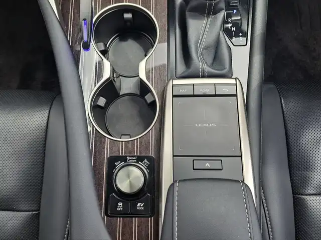 レクサス ＲＸ 450h バージョンL 大阪府 2021(令3)年 6万km ソニッククォーツ /禁煙車//ワンオーナー車//モデリスタエアロ(フロント・サイド・リア・リアスポイラー・マフラー)//パノラマルーフ//3眼フルLEDヘッドライト//ブレードスキャンアダプティブハイビーム//ヘッドランプクリーナー//ヘッドアップディスプレイ//ブラインドスポットモニター//パノラミックビューモニター//ハンズフリーパワーバックドア//黒本革シート//前席メモリー付パワーシート//前席シートヒーター・ベンチレーション//後席シートヒーター//ビルトインETC2.0//パドルシフト//純正20インチアルミホイール//保証書//取扱説明書//スペアキー×2