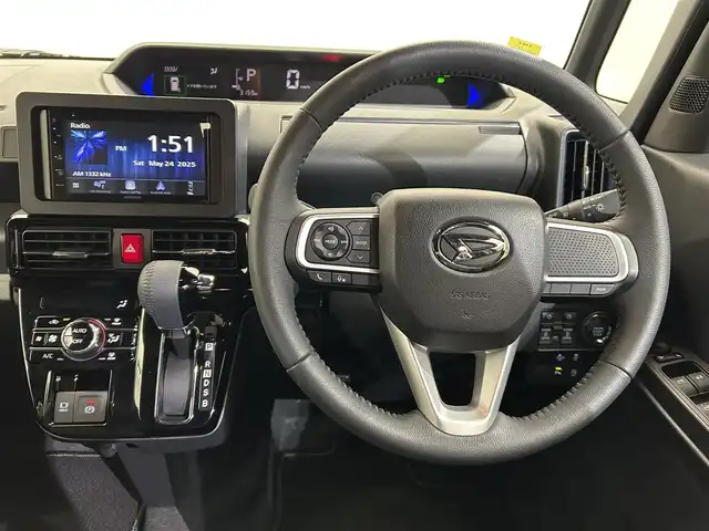 ダイハツ タント カスタム RS 愛媛県 2024(令6)年 0.4万km ブラックマイカメタリック 社外ディスプレイオーディオ　バックカメラ　両側パワースライドドア　純正フロアマット　前後コーナーセンサー　シートヒーター　Bluetooth　CD　APPLECarPlay LEDヘッドライト