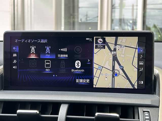 レクサス ＮＸ 300 Fスポーツ 静岡県 2019(令1)年 3.3万km ソニックチタニウム 純正ナビ/・AM/・FM/・CD/DVD/・サウンドライブラリ/・SD/・USB/・Bluetooth/・Miracast/・AUX/・フルセグTV/主要装備/・ETＣ２．０/・追従機能付クルコン/・ドライブレコーダー/・全方位カメラ/・運転席＋助手席パワーシート/・運転席+助手席シートヒーター＆ベンチレーション/・ヘッドアップディスプレイ/・パワーバックドア/・ハンドルヒーター/・ＢＳＭ/・オートハイビーム/・サイドカーテンエアバッグ/・電動チルト＆テレスコピックステアリング/・衝突被害軽減システム