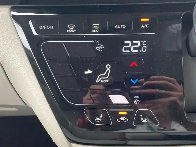 日産 ルークス X 栃木県 2023(令5)年 0.9万km ブロッサムピンク エマージェンシーブレーキ/純正9インチディスプレイオーディオ/AndroidAuto/AppleCarPlay/AM/FM/Bluetooth/アラウンドビューモニター/ハンズフリーパワースライドドア/ナビ連動前＋車内ドライブレコーダー/コーナーセンサー/ステアリングリモコン/純正WCP付サマータイヤ4本積込/スマートキー×2/プッシュスタート/保証書/取説