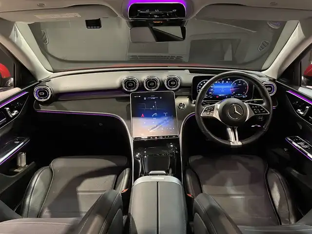 メルセデス・ベンツ Ｃ２２０ｄ 4マチック オールテレイン 道央・札幌 2022(令4)年 1.8万km ヒヤシンスレッド レザーエクスクルーシブパッケージ/・パノラミックスライディングルーフ/・本革シート/アバンギャルドラインエクステリア/アバンギャルドラインインテリア/レーダーセーフティパッケージ/・アクティブディスタンスアシストディストロニック/・アクティブステアリングアシスト/・アクティブレーンキーピングアシスト/・PRE-SAFEインパルスサイド/360°カメラシステム/アクティブパーキングアシスト/DIGITALライト(ウルトラハイビーム付)/アダプティブハイビームアシストプラス/トラフィックサインアシスト/本革巻ステアリング/アンビエントライトプレミアム/EASY-PACK自動開閉テールゲート/メモリー付パワーシート(D/N)/電動ランバーサポート(D/N)/シートヒーター(D/N)/ヘッドアップディスプレイ/ワイヤレスチャージング/TVチューナー/AppleCarPlay/AndroidAuto/純正ドライブレコーダー