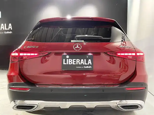 メルセデス・ベンツ Ｃ２２０ｄ 4マチック オールテレイン 道央・札幌 2022(令4)年 1.8万km ヒヤシンスレッド レザーエクスクルーシブパッケージ/・パノラミックスライディングルーフ/・本革シート/アバンギャルドラインエクステリア/アバンギャルドラインインテリア/レーダーセーフティパッケージ/・アクティブディスタンスアシストディストロニック/・アクティブステアリングアシスト/・アクティブレーンキーピングアシスト/・PRE-SAFEインパルスサイド/360°カメラシステム/アクティブパーキングアシスト/DIGITALライト(ウルトラハイビーム付)/アダプティブハイビームアシストプラス/トラフィックサインアシスト/本革巻ステアリング/アンビエントライトプレミアム/EASY-PACK自動開閉テールゲート/メモリー付パワーシート(D/N)/電動ランバーサポート(D/N)/シートヒーター(D/N)/ヘッドアップディスプレイ/ワイヤレスチャージング/TVチューナー/AppleCarPlay/AndroidAuto/純正ドライブレコーダー