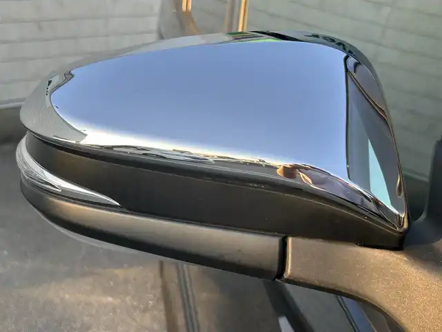 トヨタ ヴォクシー ZS 煌Ⅲ 福岡県 2020(令2)年 3.7万km ブラック 社外SDナビ(ワンセグ/CD/DVD/HDMI/USB/Bluetooth) バックカメラ クルーズコントロール プリクラッシュセーフティ レーンキープアシスト 前後クリアランスソナー LEDヘッドライト＆フォグランプ オートライト オートマチックハイビーム ETC フリップダウンモニター 前後ドライブレコーダー 純正16インチアルミホイール 両側パワースライド