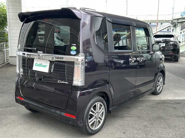 ホンダ Ｎ ＢＯＸ カスタム G Lパッケージ 京都府 2015(平27)年 7.5万km プレミアムベルベットパープル・パール 純正ＳＤナビ　/電動スライドドア　/バックカメラ　/スマートキー　/ウィンカーミラー　/アイドリングストップフォグライト　/Wエアバック　/オートライト　/横滑り防止装置/純正フロアマット/ミュージックプレイヤー接続/ミュージックサーバー/AACエアコン/CD/Bluetooth接続