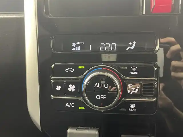 トヨタ ルーミー カスタムG－T 茨城県 2022(令4)年 1.8万km プラムブラウンパールクリスタルシャイン 社外9型ナビ/バックカメラ/フルセグ/衝突被害軽減ブレーキ/車線逸脱抑制装置/レーダークルーズコントロール/オートマチックハイビーム/クリアランスソナー/両側電動スライドドア/ETC/ドラレコ/シートヒーター/純正15インチAW/LEDヘッドライト/スマートキー