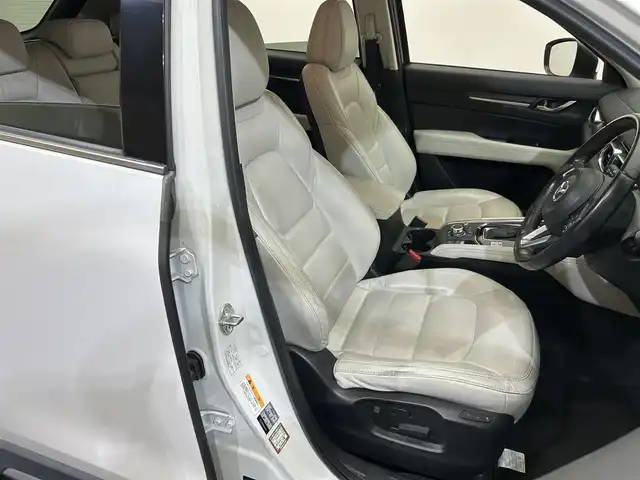 マツダ ＣＸ－５ 25S Lパッケージ 愛媛県 2018(平30)年 4.8万km スノーフレイクホワイトパールマイカ ・ナビ（フルセグＴＶ・ＢＴ・ＡＵＸ・ＦＭ・ＡＭ・ＵＳＢ・ＣＤ・ＤＶＤ）/・全方位カメラ　/・ＥＴＣ　/・前方ドラレコ　/・パワーバックドア　/・レーダークルーズコントロール　/・衝突軽減ブレーキ　/・レーンキープアシスト/・ステアリングヒーター/・DN席シートヒーター/・DN席パワーシート