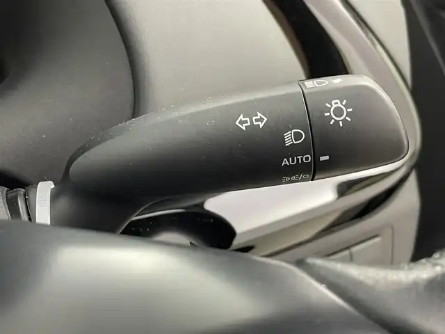 トヨタ アクア G 愛知県 2021(令3)年 2.2万km ブラスゴールドメタリック 純正8インチディスプレイオーディオ/ドライブレコーダー（前後）/ビルトインETC2.0/パノラミックビューモニター/ステアリングリモコン/ステアリングヒーター/シートヒーター（前席）/トヨタセーフティセンス/  　・プリクラッシュセーフティ/　　・レーダークルーズコントロール/　　・レーンディバーチャーアラート/　　・ロードサインアシスト/BSM/クリアランスソナー/LEDヘッドライト/オートエアコン/電動格納ウィンカーミラー