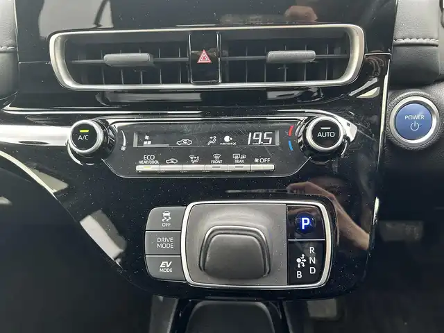 トヨタ アクア G 愛知県 2021(令3)年 2.2万km ブラスゴールドメタリック 純正8インチディスプレイオーディオ/ドライブレコーダー（前後）/ビルトインETC2.0/パノラミックビューモニター/ステアリングリモコン/ステアリングヒーター/シートヒーター（前席）/トヨタセーフティセンス/  　・プリクラッシュセーフティ/　　・レーダークルーズコントロール/　　・レーンディバーチャーアラート/　　・ロードサインアシスト/BSM/クリアランスソナー/LEDヘッドライト/オートエアコン/電動格納ウィンカーミラー