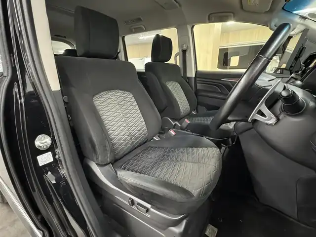 三菱 デリカＤ：５ P 三重県 2023(令5)年 1.9万km アメジストブラック 2.2L ディーゼルターボ/パートタイム4WD/MTモード付インパネ8AT/イクリプス 10インチフローティングナビ AVN-HS01F/（FM/AM/TV/CD/DVD/Bluetooth/SD/AUX/HDMI/AppleCarPlay）/マルチアラウンドモニター/両側オートスライドドア/ETC/e-Assist/・衝突被害軽減ブレーキシステム［FCM］/・車線逸脱警報システム［LDW］/・レーダークルーズコントロールシステム［ACC］/・オートマチックハイビーム［AHB］/・誤発進抑制機能（前進時）/・後側方車両検知警報システム（レーンチェンジアシスト機能付）［BSW/LCA］/・後退時交差車両検知警報システム［RCTA］/装備/・ハーフレザーシート/・シートヒーター（D/N）/・パワーシート（D6way）/・エレクトリックテールゲート（電動バックドア）/・左右独立オートエアコン/・AC100V電源コンセント（100W）/・オートライト/・LED ヘッドランプ＋フロントフォグランプ/・パドルシフト/・オートワイパー/・自動防眩ルームミラー/・純正18inAW/・プッシュスタート/・保/取/・スマートキーx2