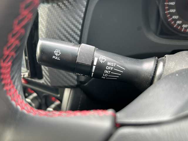 スバル ＢＲＺ tS 石川県 2015(平27)年 5.4万km クリスタルホワイトP STIフルエアロ/・STIレカロシート/・STIハンドル/・ハーフレザーシート/BBS製アルミホイール/社外メモリーナビゲーション/【CD・DVD・Bluetooth・フルセグTV・SD】/型番：KXM-H700/クルーズコントロール/バックカメラ/ETC/プッシュスタート/・スマートキー×２/HIDヘッドライト/・オートライト/横滑り防止/電動格納ミラー/純正フロアマット/保証書