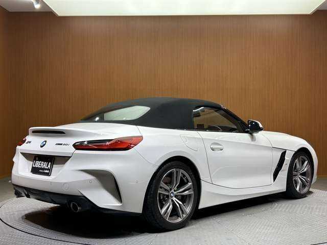 ＢＭＷ ＢＭＷ Ｚ４ sDrive20i Mスポーツ 千葉県 2019(令1)年 1.4万km アルピンホワイトⅢ イノベーションＰＫＧ　/純正ナビ　/バックカメラ　/ＡＣＣ　/ＢＳＭ　/ＨＵＤ　/レザーシート　/シートヒーター　/パワーシート　/ＬＥＤヘッドライト　/ハイビームアシスト　/パーキングアシスト　/後退アシスト