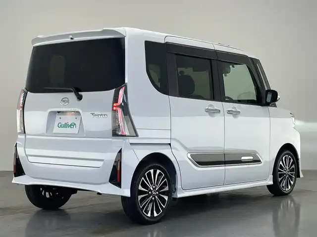 ダイハツ タント カスタム RS 愛知県 2023(令5)年 1.8万km シャイニングホワイトパール 純正ナビ　フルセグＴＶ　Ｂｌｕｅｔｏｏｔｈ　ＤＶＤ再生　バックカメラ　スマートアシスト３　衝突軽減　誤発進抑制　オートハイビーム　両側電動スライドドア　黒ハーフレザー　純正ドラレコ　ＥＴＣ２．０　禁煙