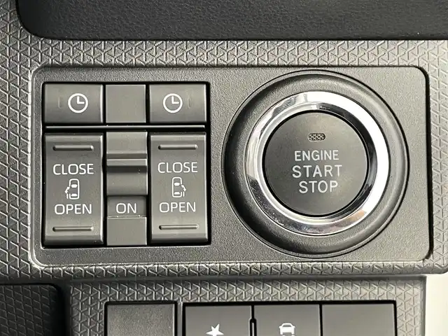 ダイハツ タント カスタム RS 愛知県 2023(令5)年 1.8万km シャイニングホワイトパール 純正ナビ　フルセグＴＶ　Ｂｌｕｅｔｏｏｔｈ　ＤＶＤ再生　バックカメラ　スマートアシスト３　衝突軽減　誤発進抑制　オートハイビーム　両側電動スライドドア　黒ハーフレザー　純正ドラレコ　ＥＴＣ２．０　禁煙