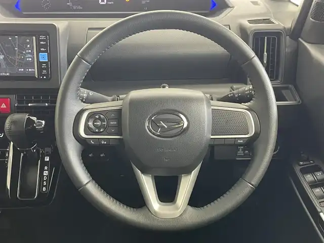 ダイハツ タント カスタム RS 愛知県 2023(令5)年 1.8万km シャイニングホワイトパール 純正ナビ　フルセグＴＶ　Ｂｌｕｅｔｏｏｔｈ　ＤＶＤ再生　バックカメラ　スマートアシスト３　衝突軽減　誤発進抑制　オートハイビーム　両側電動スライドドア　黒ハーフレザー　純正ドラレコ　ＥＴＣ２．０　禁煙
