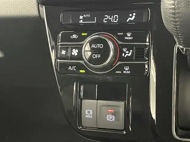 ダイハツ タント カスタム RS 愛知県 2023(令5)年 1.8万km シャイニングホワイトパール 純正ナビ　フルセグＴＶ　Ｂｌｕｅｔｏｏｔｈ　ＤＶＤ再生　バックカメラ　スマートアシスト３　衝突軽減　誤発進抑制　オートハイビーム　両側電動スライドドア　黒ハーフレザー　純正ドラレコ　ＥＴＣ２．０　禁煙