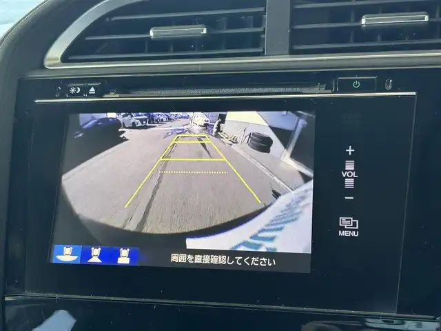 ホンダ シャトル ハイブリッド Z 道東・釧路十勝 2015(平27)年 8.6万km クリスタルブラックパール 寒冷地仕様/純正メモリナビ/（CD/DVD/BT/ラジオ）/フルセグTV/クルーズコントロール/社外エンジンスターター/スマートキー/社外AW夏タイヤ/社外AW冬タイヤ積込/ビルトインETC/ステアリングスイッチ/プッシュスタート/ドライブレコーダー/シートヒーター/オートライト/フォグランプ/保証書/記録簿/取扱説明書