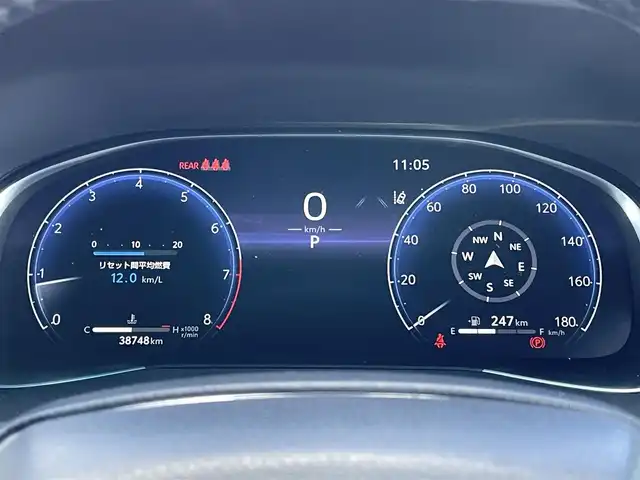 トヨタ ハリアー Z 道央・札幌 2023(令5)年 3.9万km プラチナホワイトパールマイカ ４WD/ワンオーナー/寒冷地仕様/JBLプレミアムサウンドシステム/純正メーカーナビ/AM/FM/BT/フルセグ/トヨタセーフティセンス/プリクラッシュセーフティ/横滑り防止装置/レーダークルーズコントロール/レーンキープアシスト/クリアランスソナー/ブラインドスポットモニター/リアクロストラフィックアラート/パーキングサポートブレーキ/ロードサインアシスト/パノラミックビューモニター/ビルトインETC2.0/ドライブレコーダー付デジタルインナーミラー/DRIVEMODE切替/ワイパーデアイサー/パワーバックドア/前席パワーシート/ハーフレザーシート/革巻きステアリング/ステアリングリモコン/AC100V/電動パーキング/ブレーキホールド/置くだけ充電/MTモード付AT/プッシュスタート/スマートキー/LEDヘッドライト/オートライト/オートハイビーム/フォグランプ/電動格納ミラー/ヒーテッドドアミラー/ウィンカーミラー/純正フロアマット/ドアバイザー/スペアキー