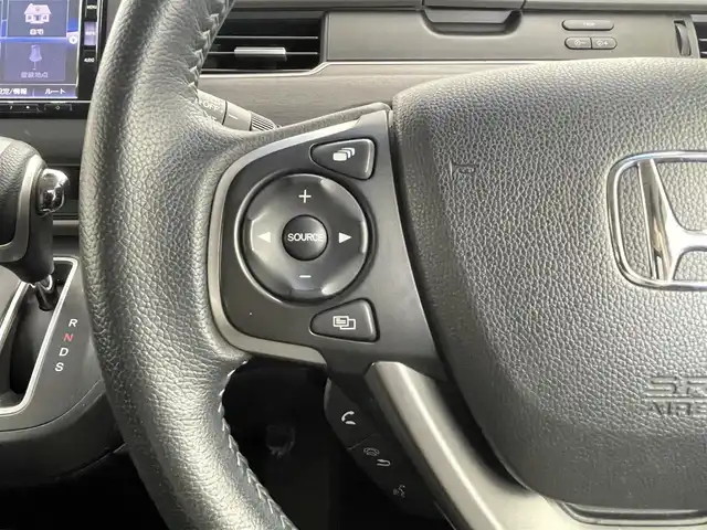 ホンダ フリード G ホンダセンシング 群馬県 2019(平31)年 6.1万km プレミアムスパークルブラックパール 純正ナビ/フルセグTV/CD/DVD再生/Bluetooth接続/バックモニター/純正11.6型フリップダウンモニター/ホンダセンシング/衝突被害軽減ブレーキ/車線逸脱警報機能/レーダークルーズコントロール/両側電動スライドドア/ステアリングスイッチ/スマートキー/プッシュスタート/フルオートエアコン/横滑り防止装置/アイドリングストップ/ETC/オートライト