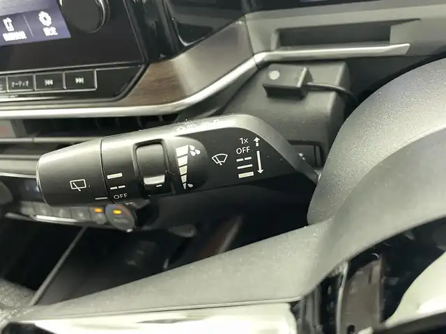 日産 オーラ G 熊本県 2023(令5)年 4万km ピュアホワイトパール / スーパーブラック 2トーン ワンオーナー　/BOSEサウンド/純正ナビ（ＡｐｐｌＣａｒＰｌａｙ・フルセグ・ＢＴ）/全周囲カメラ　/純正前方ドライブレコーダー（DH１５S）　/ビルトインＥＴＣ２．０/プロパイロット/ブラインドスポットモニター/インテリジェントエマージェンシーブレーキ/車線逸脱防止支援システム/後側方衝突防止支援アシスト/標識認識機能/前後クリアランスソナー　/レーダークルーズコントロール　/置くだけ充電/デジタルインナーミラー/ハーフレザーシート/純正フロアマット/純正17インチAW/オートライト/LEDヘッドライト/フォグランプ/スマートキー/プッシュスタート
