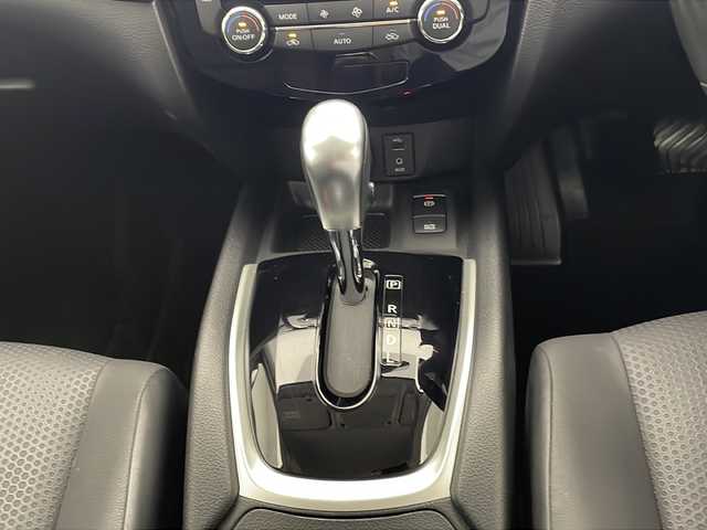 日産 エクストレイル 20X エマージェンシーブレーキ 宮崎県 2019(平31)年 3万km ガーネットレッド 純正7型SDナビ(フルセグTV/CD/DVD/BT)/アラウンドビューモニター/プロパイロット/エマージェンシーブレーキ/コーナーセンサー/パーキングアシスト/BSM/ETC/デジタルインナーミラー/USBポート/パワーバックドア/純正LEDヘッドライト/純正18インチアルミホイル/純正フロアマット/プッシュスタート/スマートキー