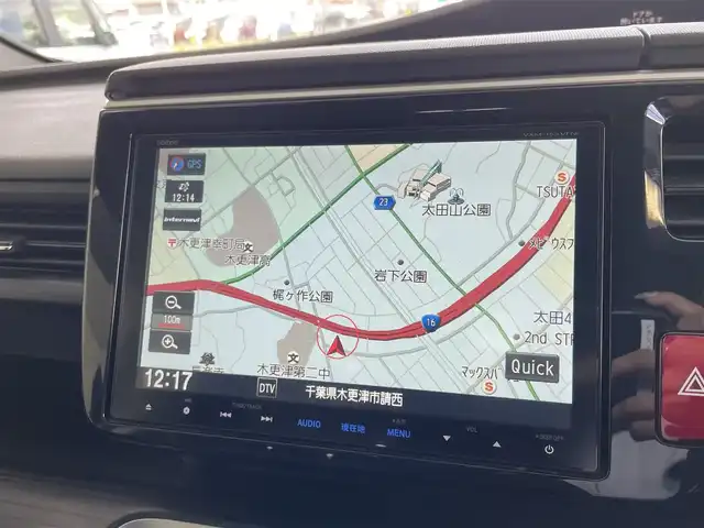 ホンダ ステップワゴン スパーダ クールスピリット 千葉県 2015(平27)年 12.2万km プレミアムスパークルブラックパール Honda SENSING/・衝突軽減ブレーキ〈CMBS〉/・ACC〈アダプティブ・クルーズ・コントロール〉/・LKAS〈車線維持支援システム〉/・路外逸脱抑制機能/・誤発進抑制機能/・先行車発進お知らせ機能/・標識認識機能/純正メーカー9インチナビ(VXM-155VFNi)/・ラジオ/CD・DVD/BT/フルセグテレビ/バックカメラ/ETC/ドライブレコーダー前後/ウォークスルー/両側パワースライドドア/純正フロアマット/ハーフレザーシート/シートヒーター(D/N席)/UV・IRカット機能付フロントウィンドウガラス/プッシュスタート/スマートキー/純正17インチアルミホイール/保証書/取説/スペアキー
