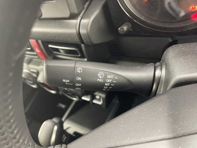 スズキ ジムニー XC 群馬県 2025(令7)年 0.2万km ジャングルグリーン ４ＷＤターボ　１０型ナビ　Ｂｌｕｅｔｏｏｔｈ／フルセグＴＶ　バックカメラ　ドラレコ　衝突被害軽減システム　シートヒーター　クルーズコントロール　ダウンヒルアシスト　ステアリングスイッチ　禁煙車