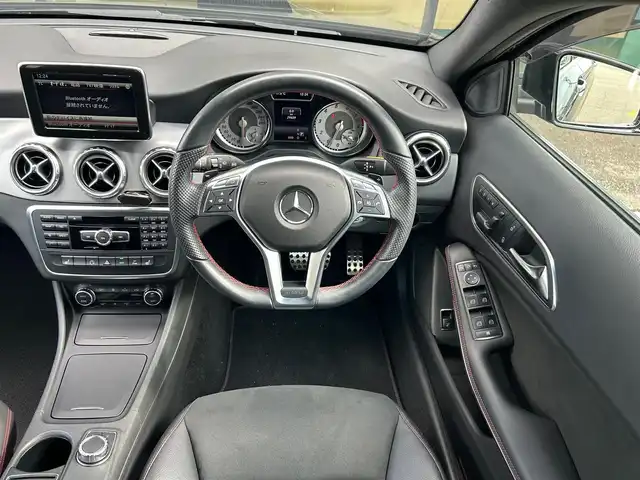 メルセデス・ベンツ ＧＬＡ１８０ スポーツ 石川県 2014(平26)年 3万km 黒