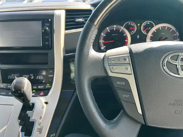 トヨタ ヴェルファイア 2．4Z ゴールデンアイズⅡ 富山県 2014(平26)年 8.7万km ホワイトパールクリスタルシャイン 純正ナビ/Bluetooth/CD/DVD/ツインムーンルーフ/両側パワースライドドア/パワーバックドア/バックカメラ/クルーズコントロール/HIDヘッドライト/コーナーセンサー/ドライブレコーダー/スマートキー/ETC/純正フロアマット/ハーフレザーシート