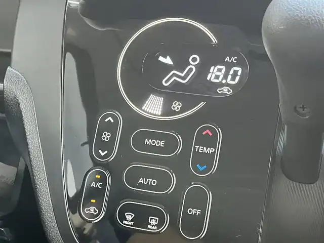 日産 デイズ ルークス HWS X Vセレクション 滋賀県 2018(平30)年 6.9万km スパークリングレッドM 純正7インチナビ/【Bluetooth/CD/DVD/フルセグTV】/両側パワースライドドア/全方位カメラ/クリアランスソナー/レーンキープアシスト/衝突軽減ブレーキ/ETC/プッシュスタート/スマートキー