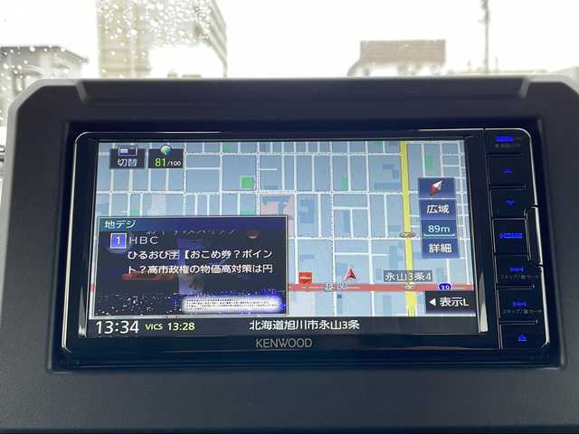 スズキ ジムニー シエラ JC 道北・旭川 2023(令5)年 4.2万km ミディアムグレー /4WD//禁煙車//ワンオーナー//純正メモリナビ//CD/DVD/SD/USB/BT/フルセグ//社外１６インチアルミホイール//ホワイトレタータイヤ//バックカメラ//スズキセーフティサポート//衝突軽減ブレーキ//レーンキープ//クルーズコントロール//アイドリングストップ//シートヒーター//ミラーヒーター//オートハイビーム//オートライト//LEDヘッドライト//フォグライト//ヘッドライトウォッシャー//ビルトインETC//前後ドライブレコーダー//オプショングリル//純正フロアマット//ドアバイザー//スマートキー//プッシュスタート