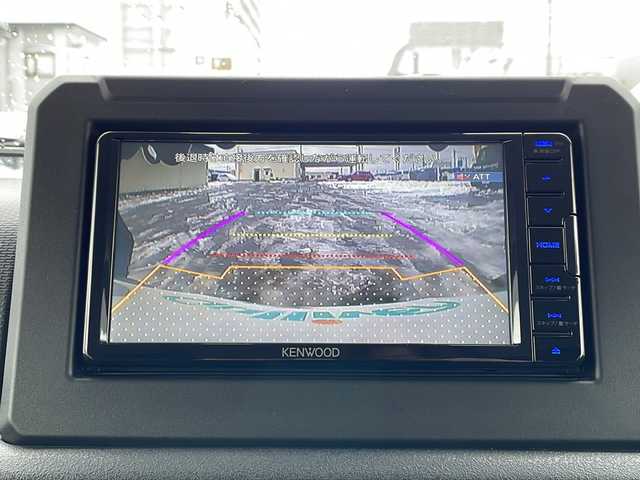 スズキ ジムニー シエラ JC 道北・旭川 2023(令5)年 4.2万km ミディアムグレー /4WD//禁煙車//ワンオーナー//純正メモリナビ//CD/DVD/SD/USB/BT/フルセグ//社外１６インチアルミホイール//ホワイトレタータイヤ//バックカメラ//スズキセーフティサポート//衝突軽減ブレーキ//レーンキープ//クルーズコントロール//アイドリングストップ//シートヒーター//ミラーヒーター//オートハイビーム//オートライト//LEDヘッドライト//フォグライト//ヘッドライトウォッシャー//ビルトインETC//前後ドライブレコーダー//オプショングリル//純正フロアマット//ドアバイザー//スマートキー//プッシュスタート