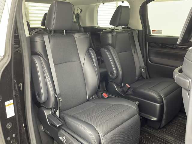 トヨタ ヴェルファイア ハイブリット ZR Gエディション 茨城県 2018(平30)年 3.1万km バーニングブラッククリスタルシャインガラスフレーク TRDエアロ/純正ナビ/フルセグTV/バックカメラ/フリップダウンモニター/ETC/ドライブレコーダー/追従クルーズコントロール/オットマン/シートヒーター/電動リアゲート/両側パワースライドドア/パワーシート/純正17インチアルミホイール